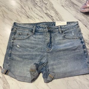 American Eagle next level stretch midi shorts